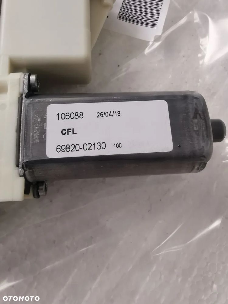 Toyota Corolla E12 podnośnik szyby 69820-02130 - 3