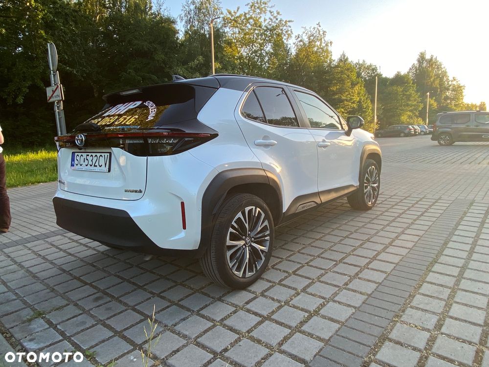 Toyota Yaris Cross Hybrid 1.5 Executive - 3