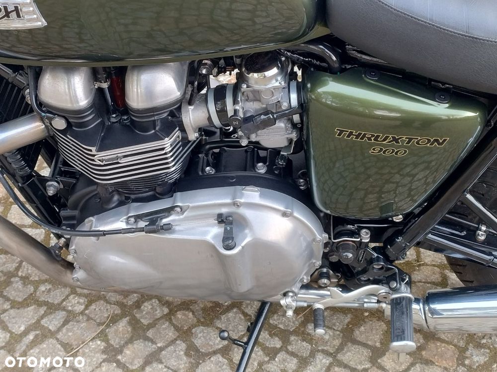Triumph Thruxton - 33