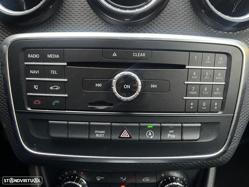 Mercedes-Benz A 180 - 33