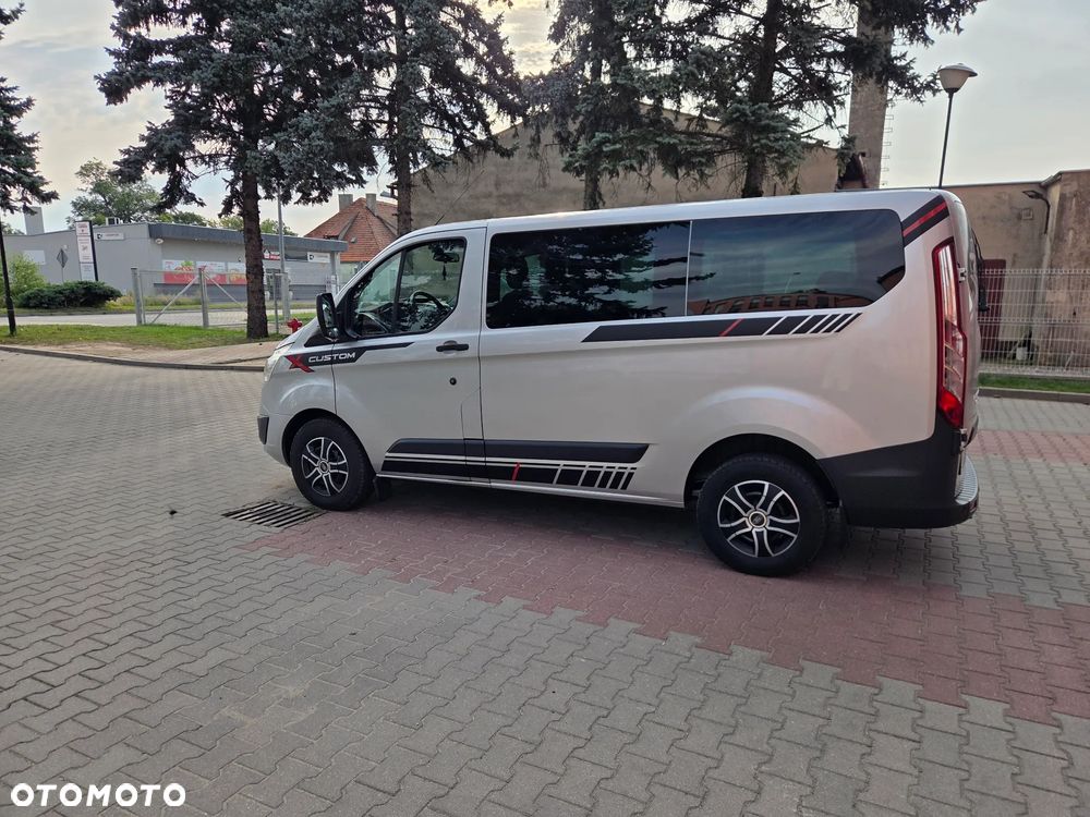 Ford Transit Custom - 13