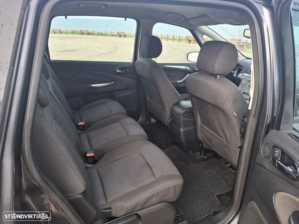 Ford S-Max 1.8 TDCi Trend 7L - 19