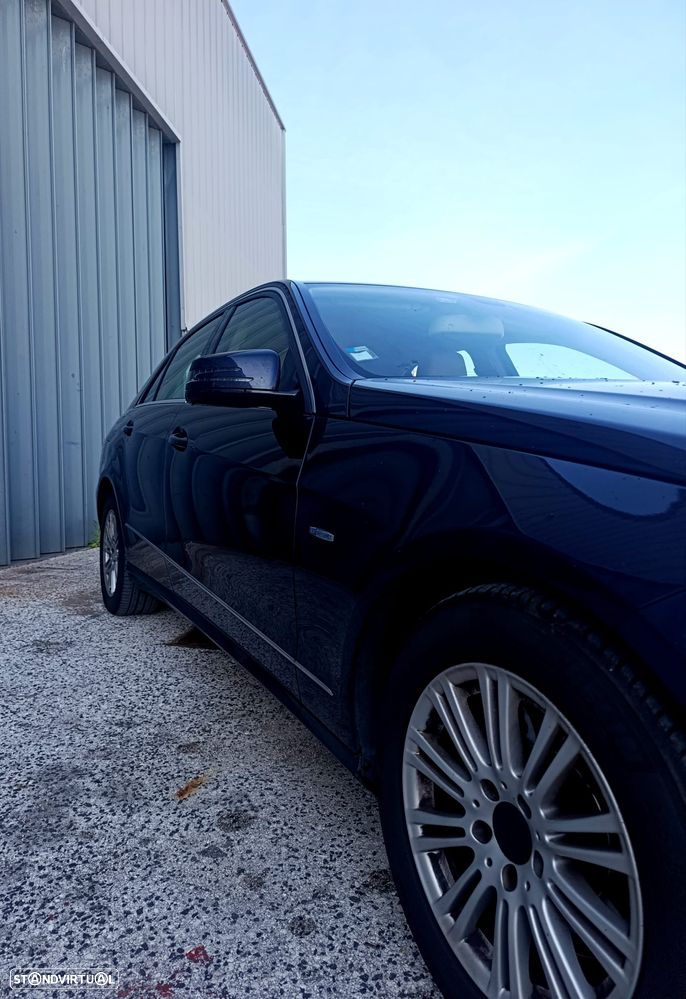 Mercedes-Benz E 250 CDI Elegance BlueEfficiency Auto. - 3