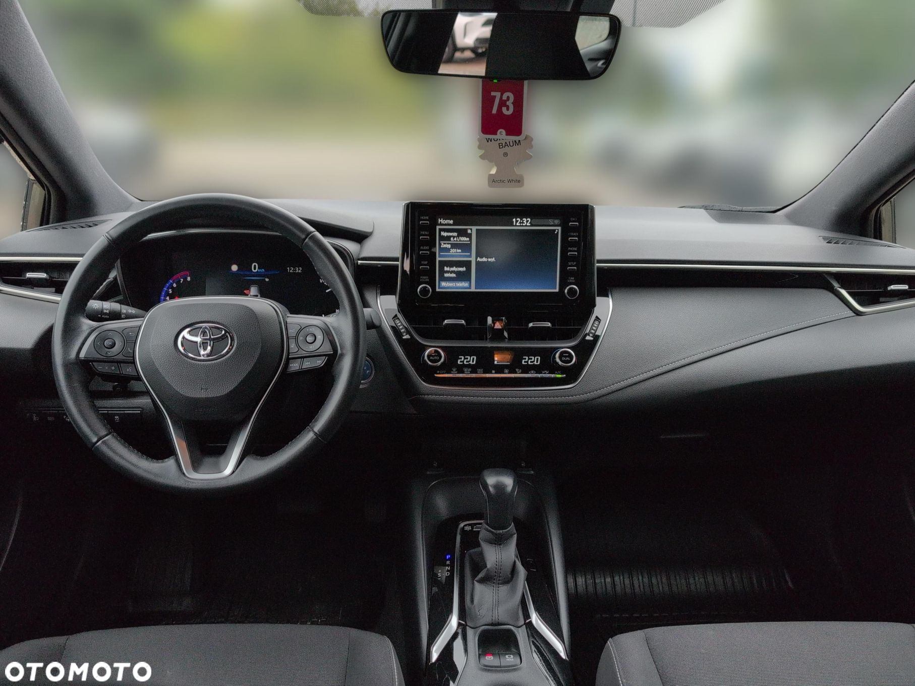 Toyota Corolla 2.0 Hybrid Comfort - 11