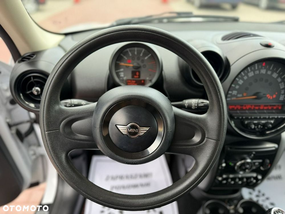 MINI Countryman - 16