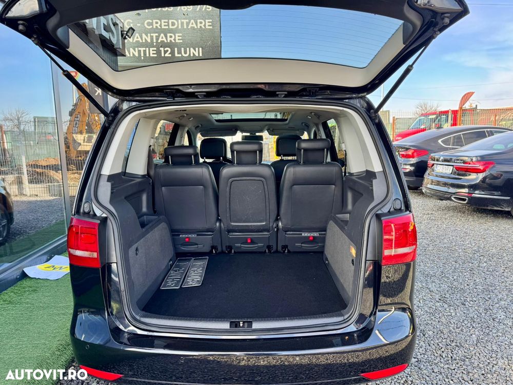 Volkswagen Touran 1.6 TDI DSG Highline - 18