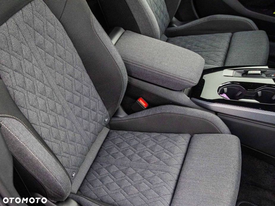 Audi A5 Limousine - 15
