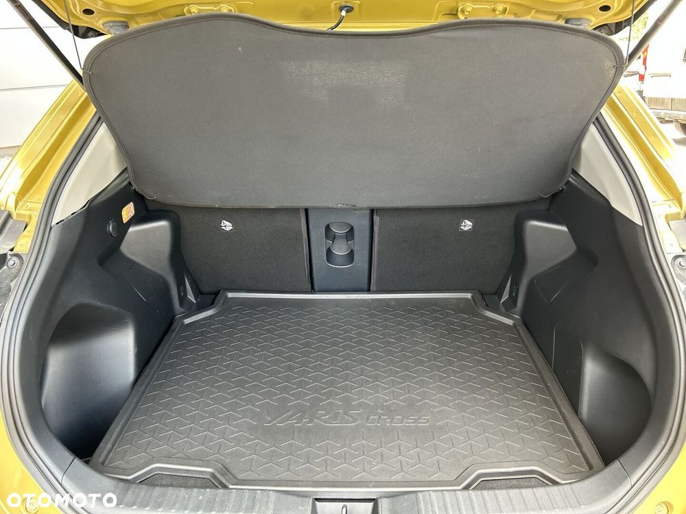 Toyota Yaris Cross Hybrid 1.5 Executive 4x4 - 25