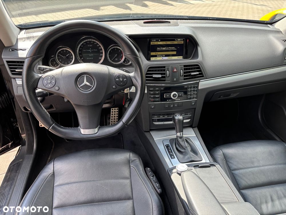 Mercedes-Benz Klasa E 350 CDI DPF Coupe BlueEFFICIENCY 7G-TRONIC Elegance - 22