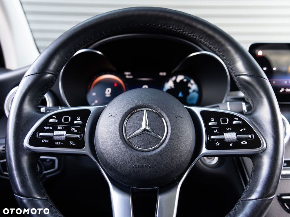 Mercedes-Benz GLC 300 4Matic 9G-TRONIC - 13