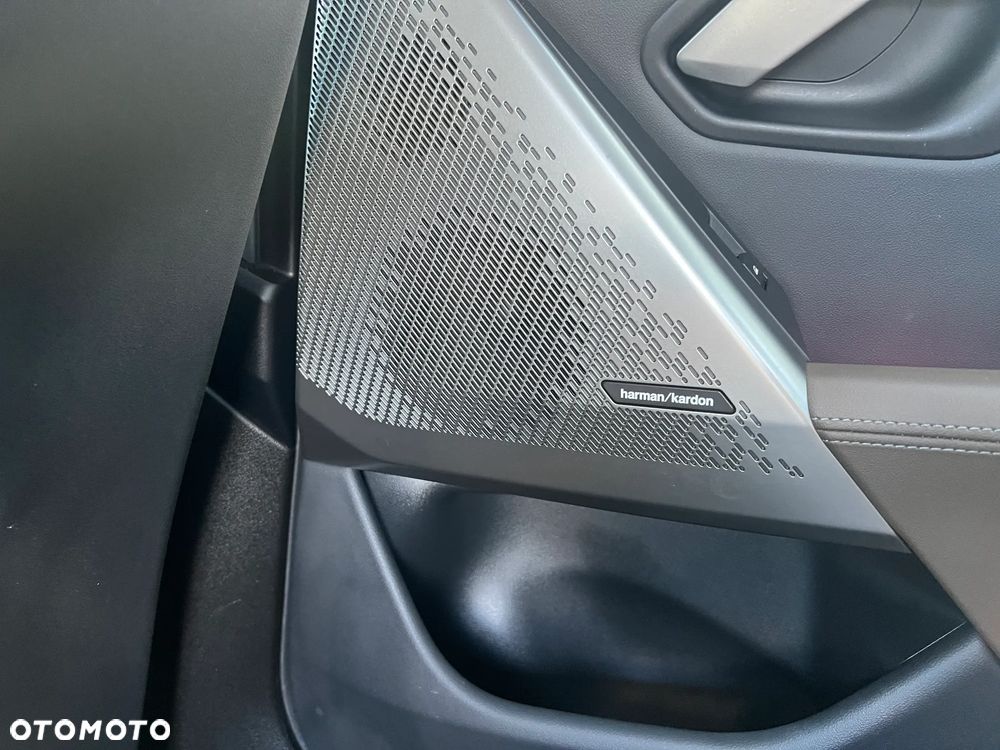 BMW Seria 5 530e PHEV - 15