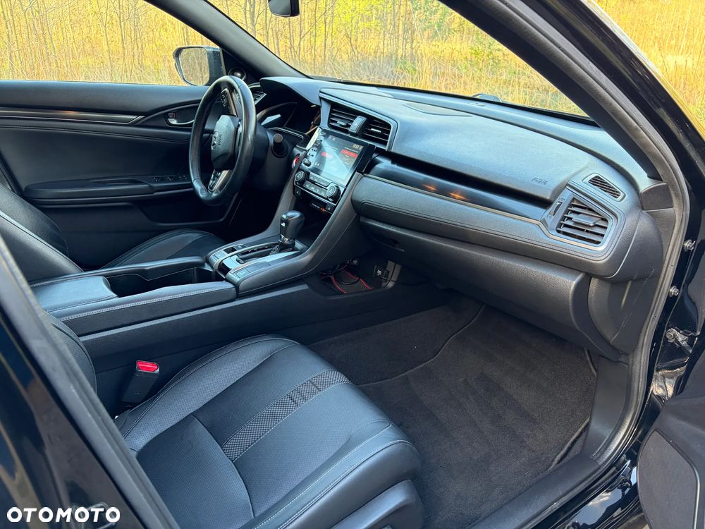 Honda Civic 1.5 T Sport Plus (Navi) - 28