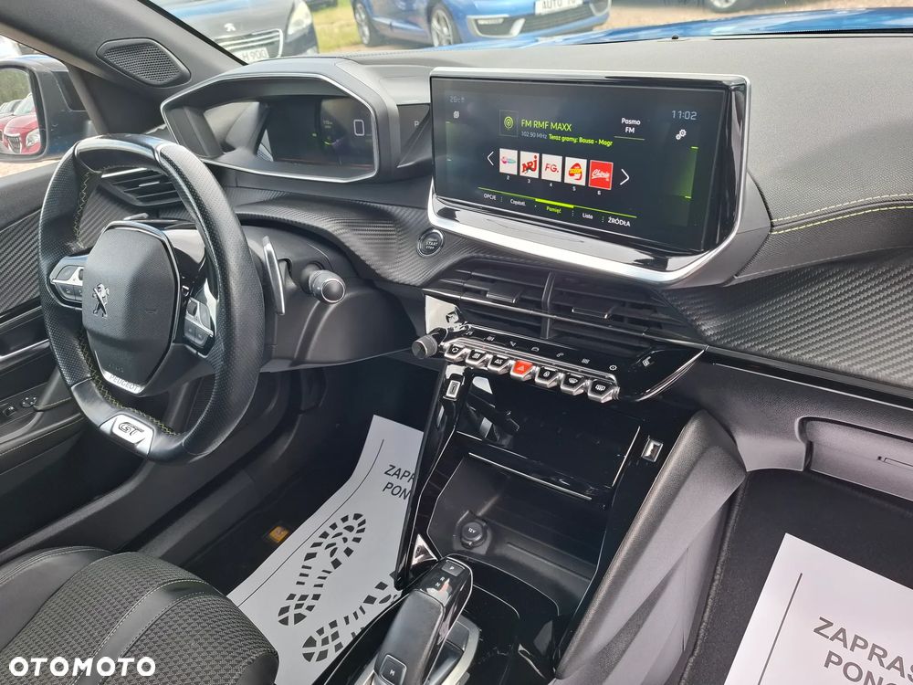 Peugeot 2008 PureTech 130 EAT8 GT - 35