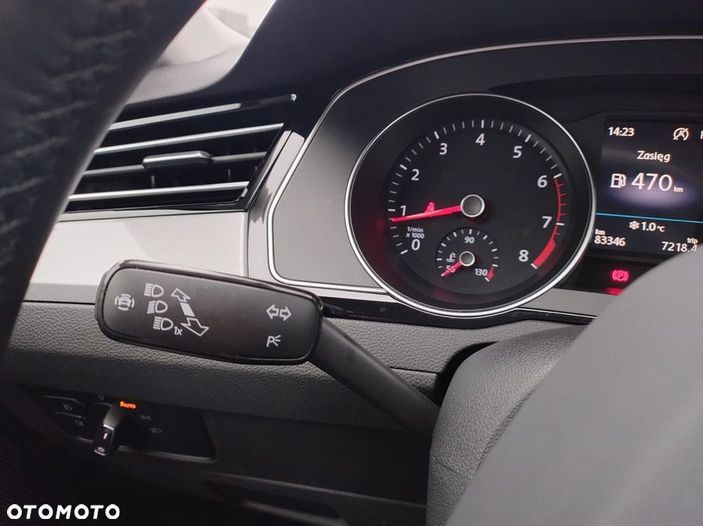 Volkswagen Passat 1.5 TSI EVO Business DSG - 17