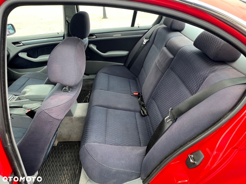 BMW Seria 3 - 19
