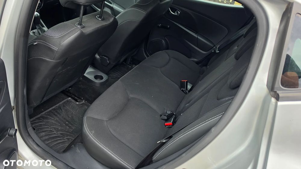 Renault Clio 1.2 16V 75 Dynamique - 18