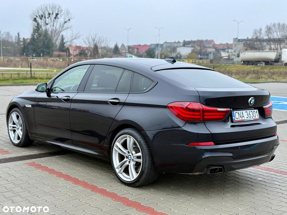 BMW Seria 5 550i Sport-Aut Modern Line - 3