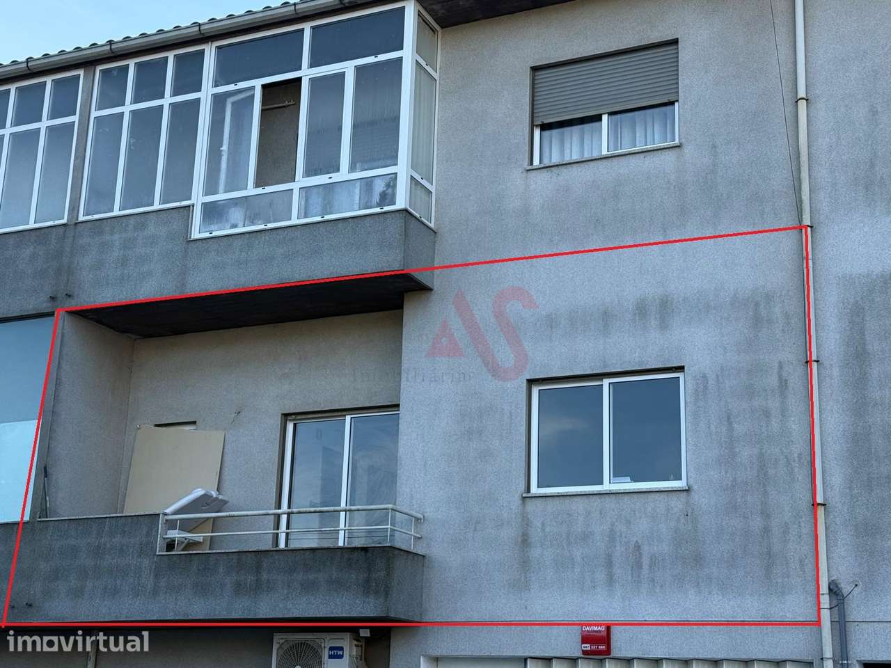 🏡 Loja no Rés do Chão com Possibilidade de Conversão em T2 ou - Grande imagem: 2/5