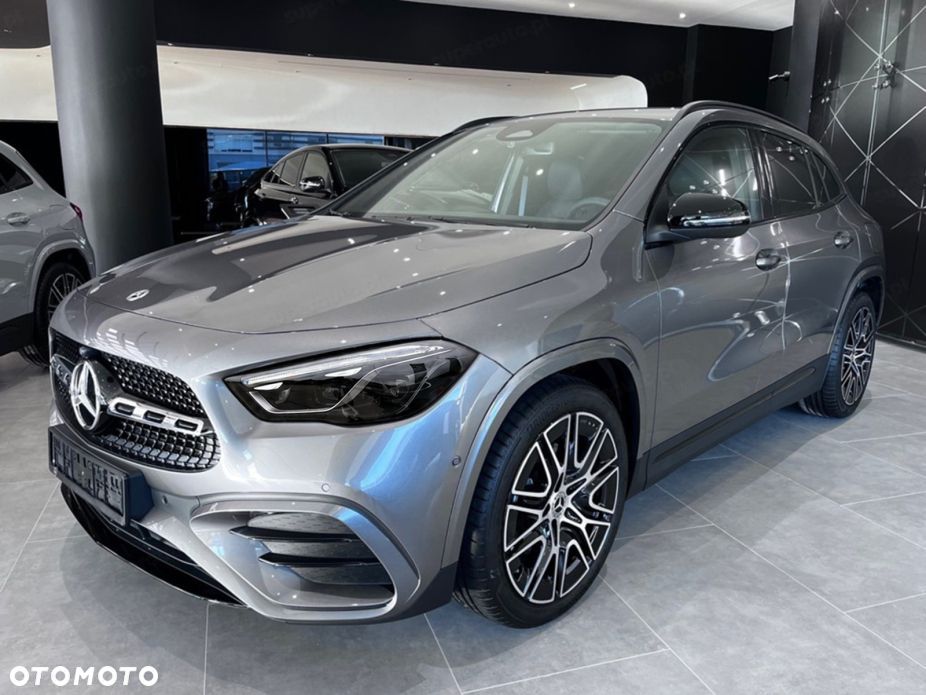 Mercedes-Benz GLA 200 AMG Line - 3