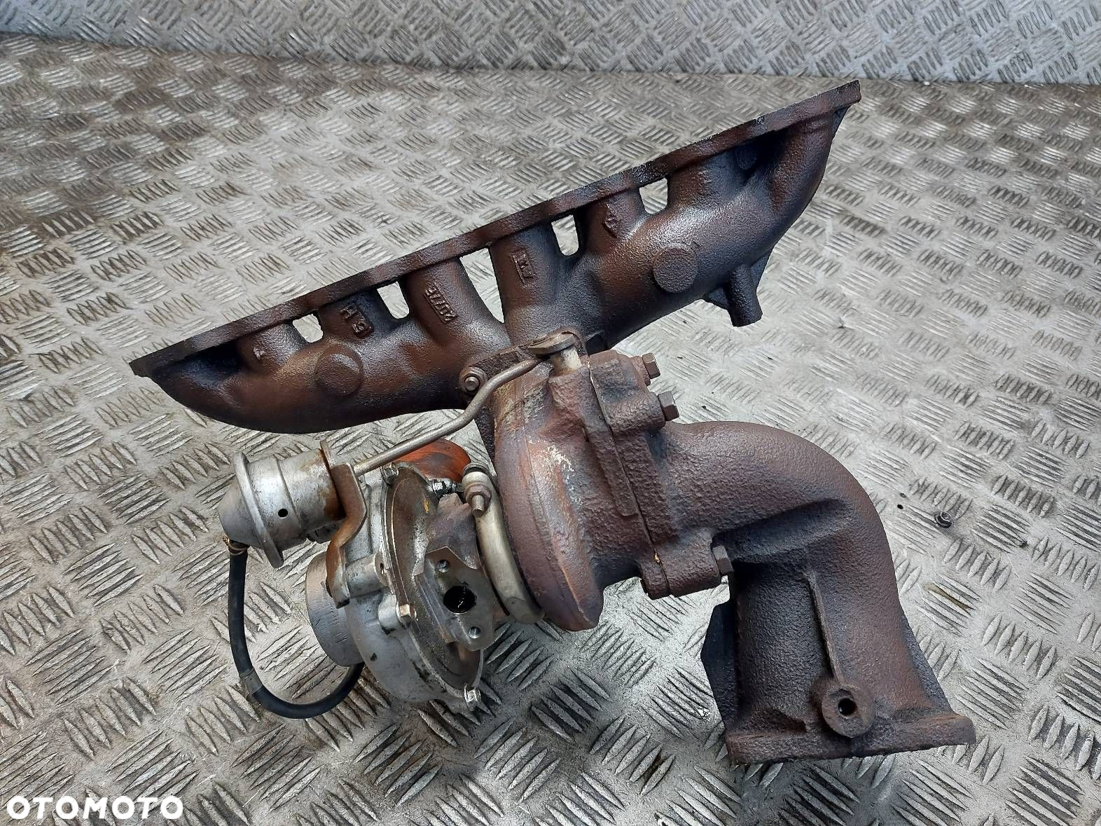 TURBOSPRĘŻARKA TURBINA CHRYSLER GRAND VOYAGER IV LIFT RHF4H RHF4 - 2