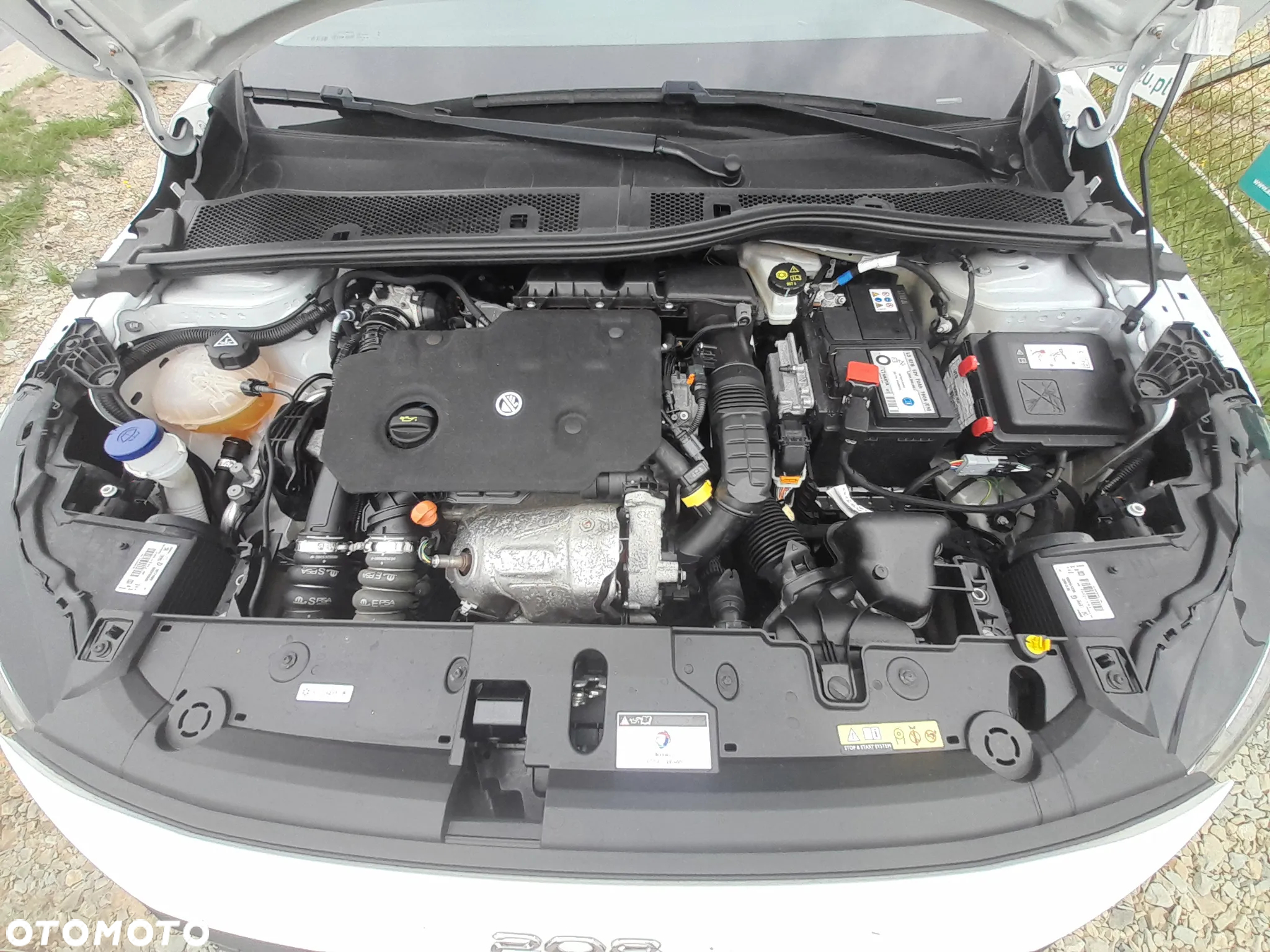 Peugeot 208 1.5 BlueHDi Allure S&S - 37