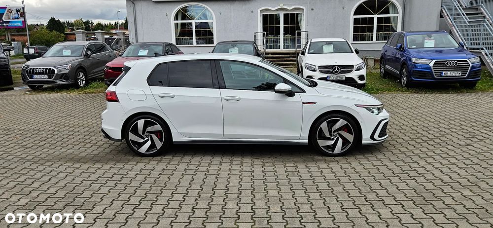 Volkswagen Golf VIII 2.0 TSI GTI DSG - 4