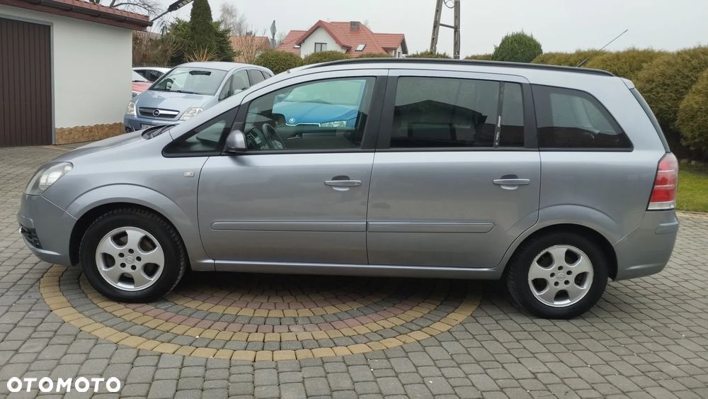 Opel Zafira 1.8 Cosmo - 5