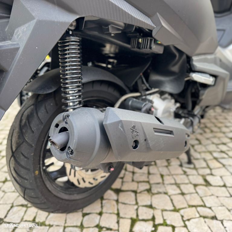 Sym Cruisym 125 - 16