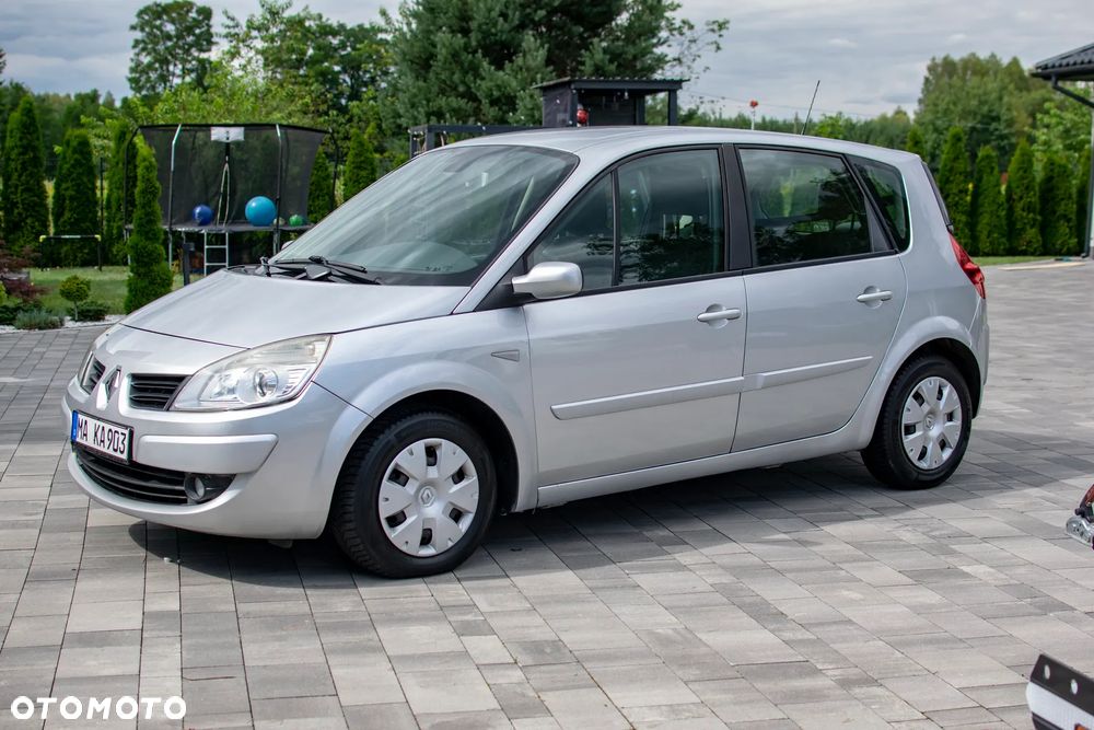 Renault Scenic - 26