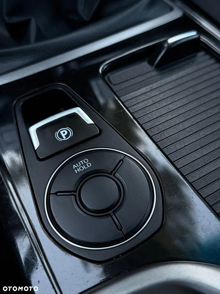 Hyundai i40 Kombi 1.6 Trend - 34