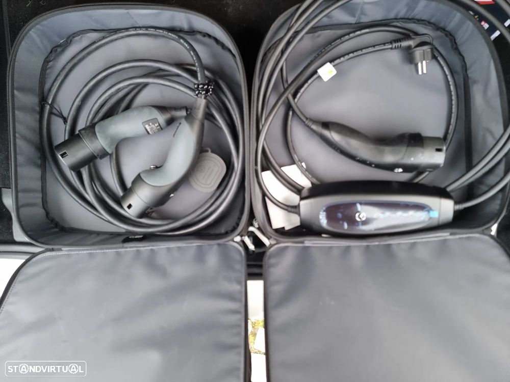 Mercedes-Benz C 300 e 9G-TRONIC Edition AMG Line - 38