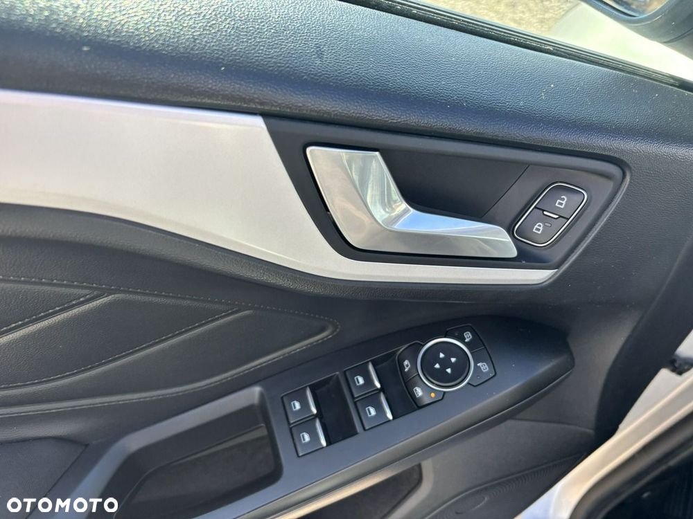 Ford Focus - 18