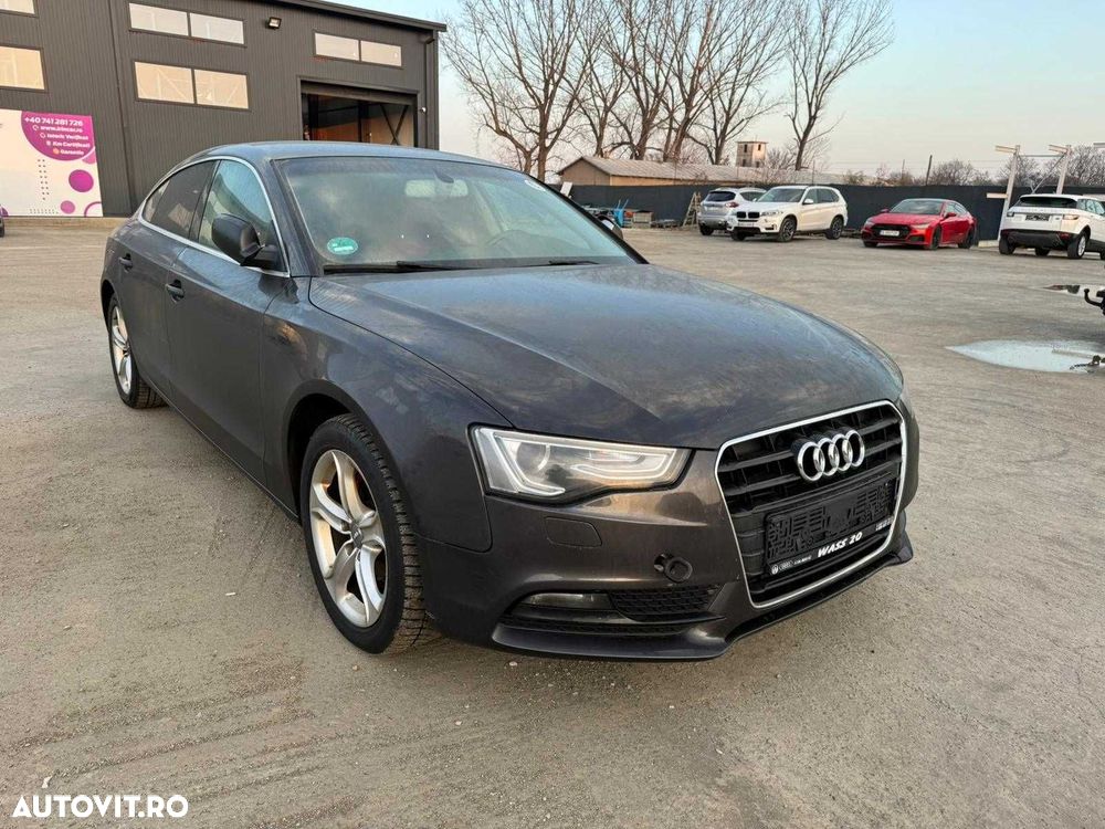 Dezmembrez audi a5 ,2013, 2.0 tdi 177 cp ,cod motor CGL - 2