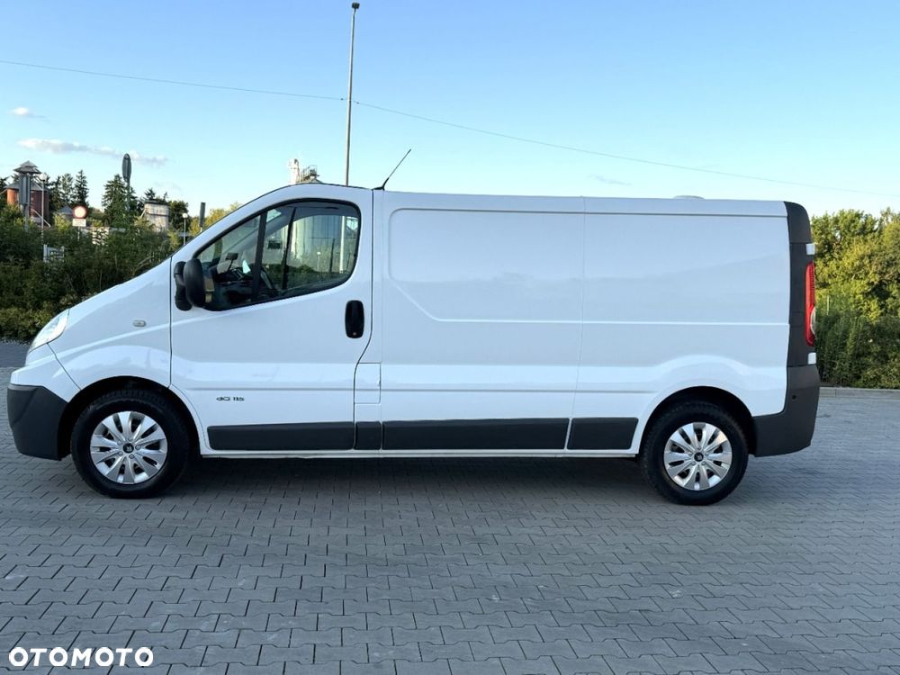 Renault Trafic - 19