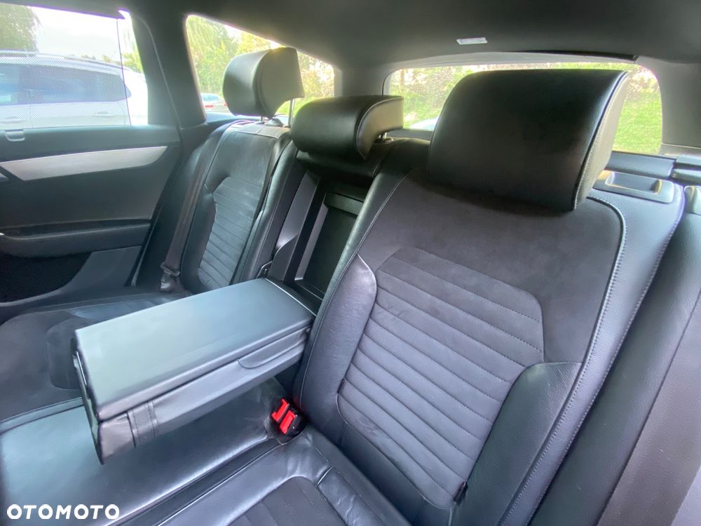 Volkswagen Passat 1.4 TSI BMT Highline DSG - 9