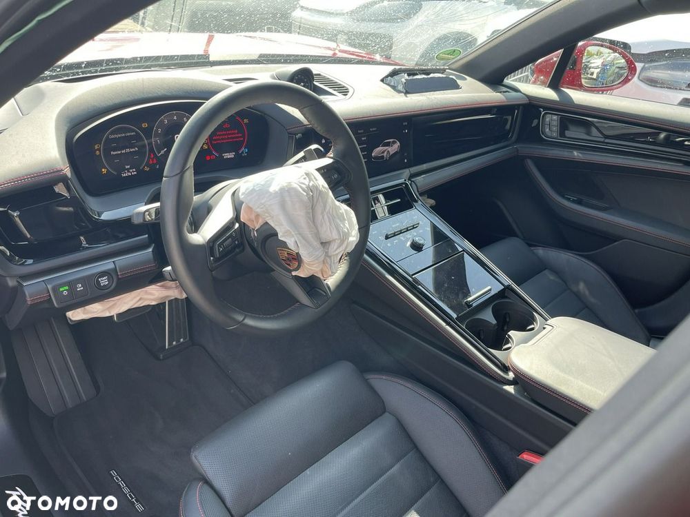Porsche Panamera 4S E-Hybrid PHEV - 9