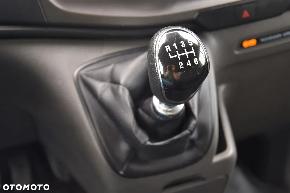 Ford TRANSIT CUSTOM 300 L2H1 - 27