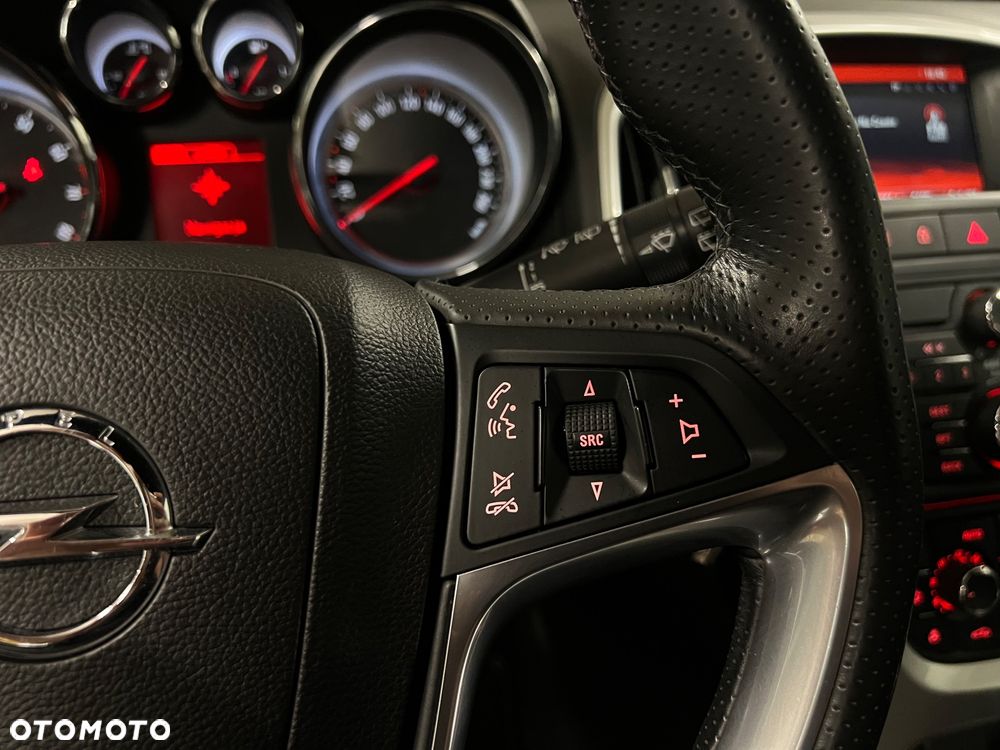 Opel Astra 1.6 T SIDI Sport - 30