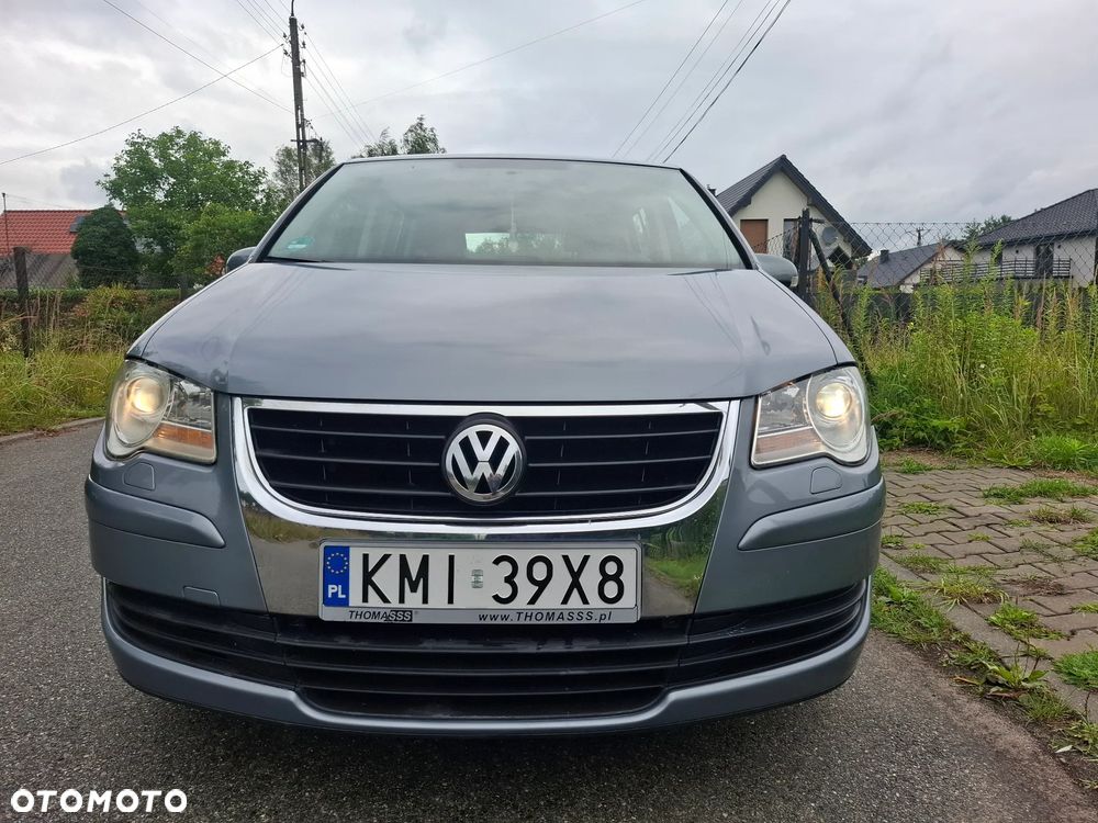 Volkswagen Touran 1.6 Freestyle - 3