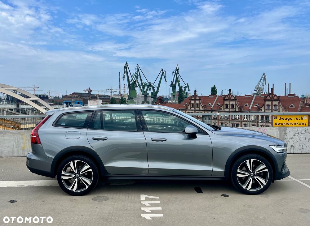 Volvo V60 Cross Country Pro D4 AWD - 8