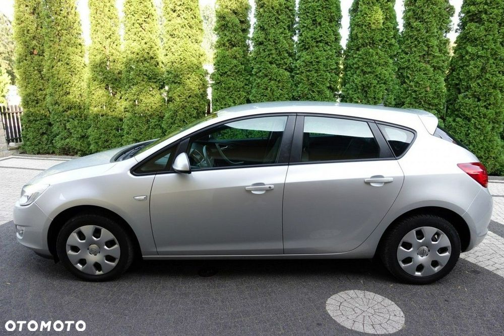 Opel Astra - 6
