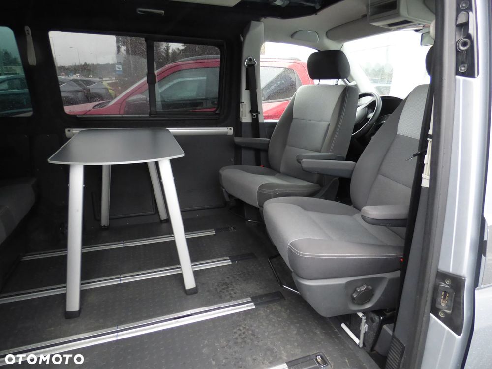 Volkswagen MULTIVAN - 36