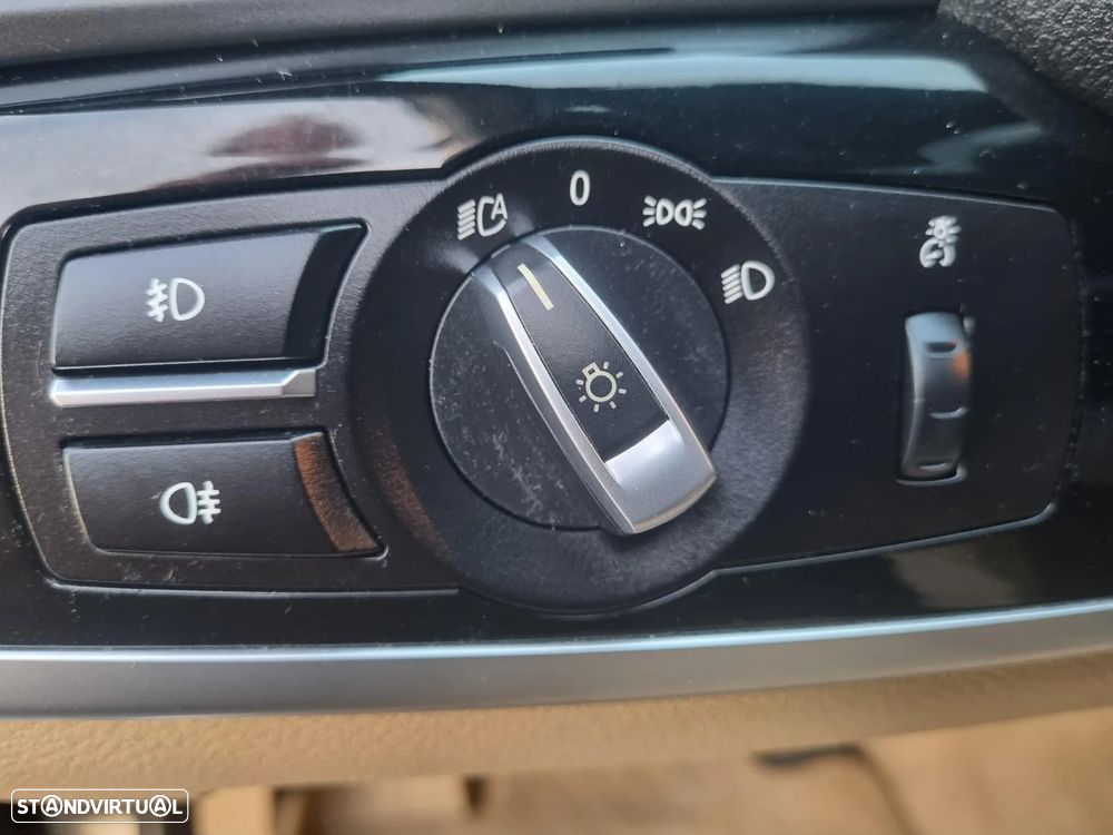 BMW X3 20 d xDrive xLine Auto - 32