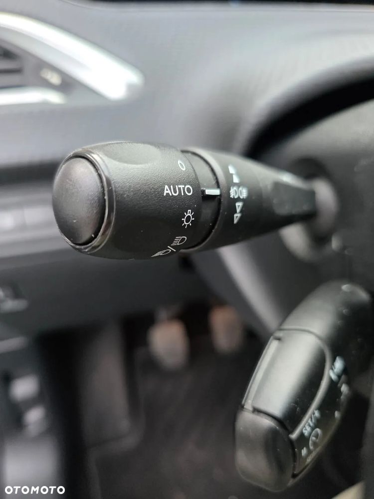 Peugeot 2008 PureTech 82 Allure - 27