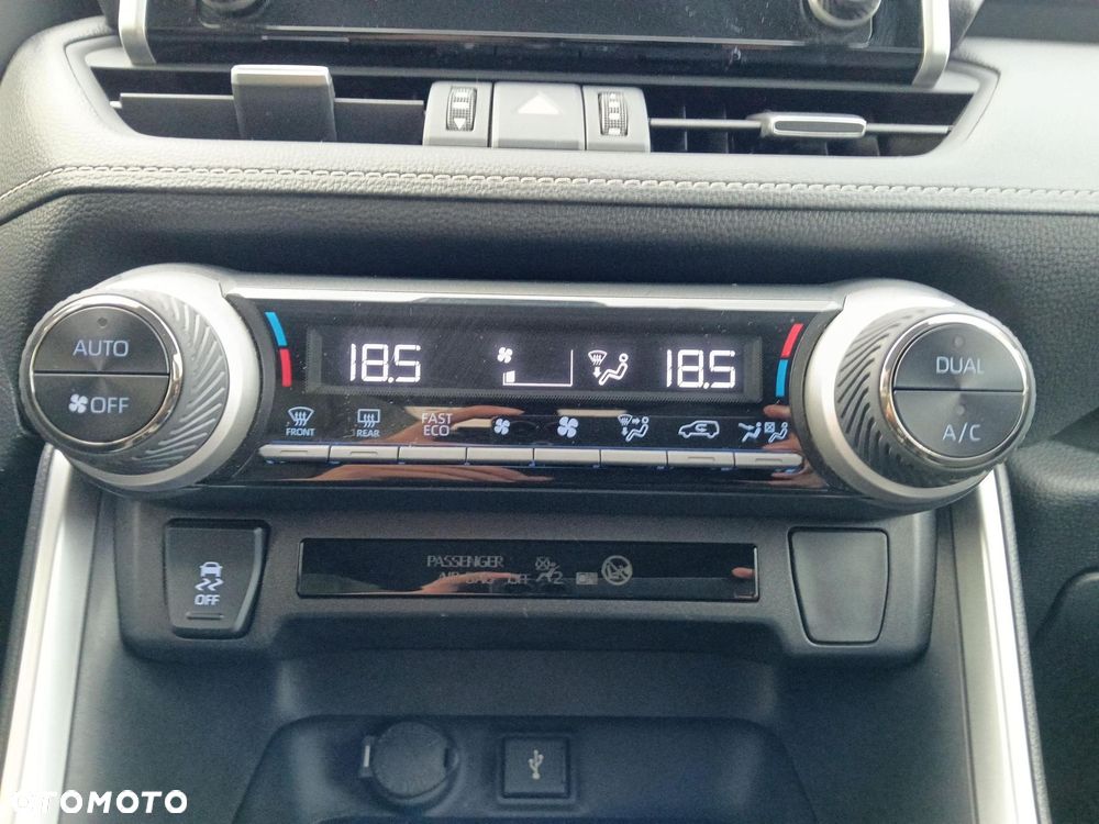 Toyota RAV4 2.5 Hybrid Comfort 4x2 - 23