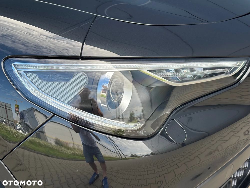 Alfa Romeo Stelvio 2.2 JTDM Executive Q4 - 16