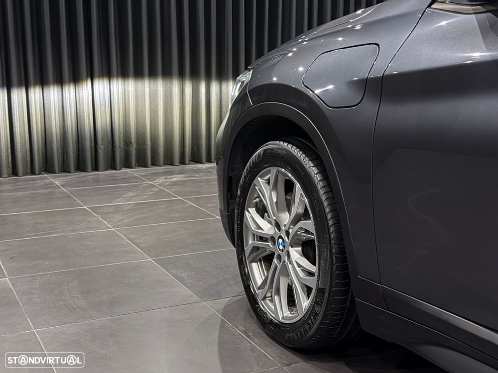 BMW X1 25 e xDrive - 12