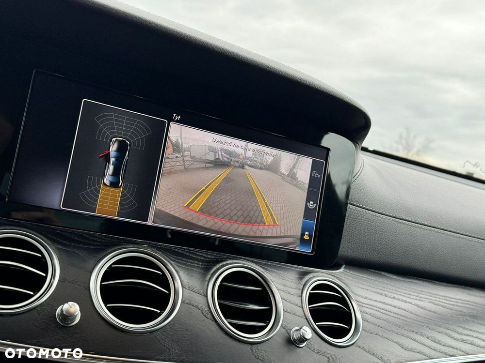 Mercedes-Benz Klasa E 200 d 9G-TRONIC AMG Line - 31