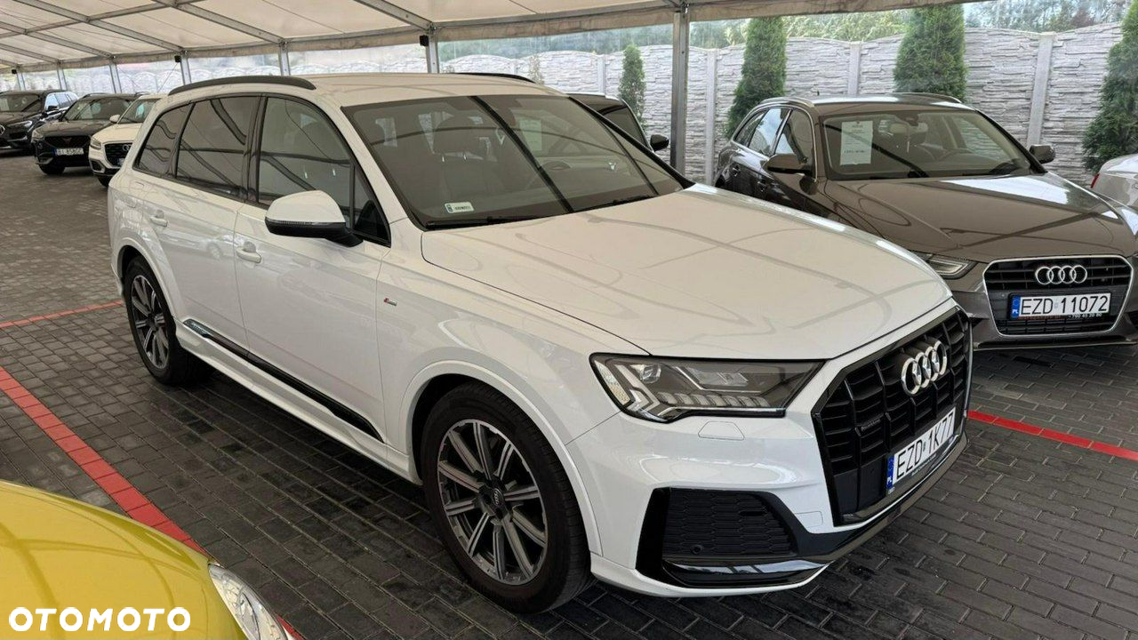 Audi Q7 - 11