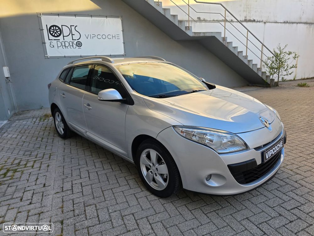 Renault Mégane Sport Tourer 1.5 dCi Dynamique SS - 16